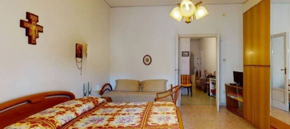 2 rooms Apartment in Naples, Italy No. 22000 26