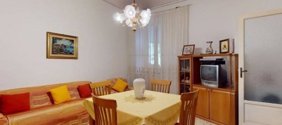 2 rooms Apartment in Naples, Italy No. 22000 3