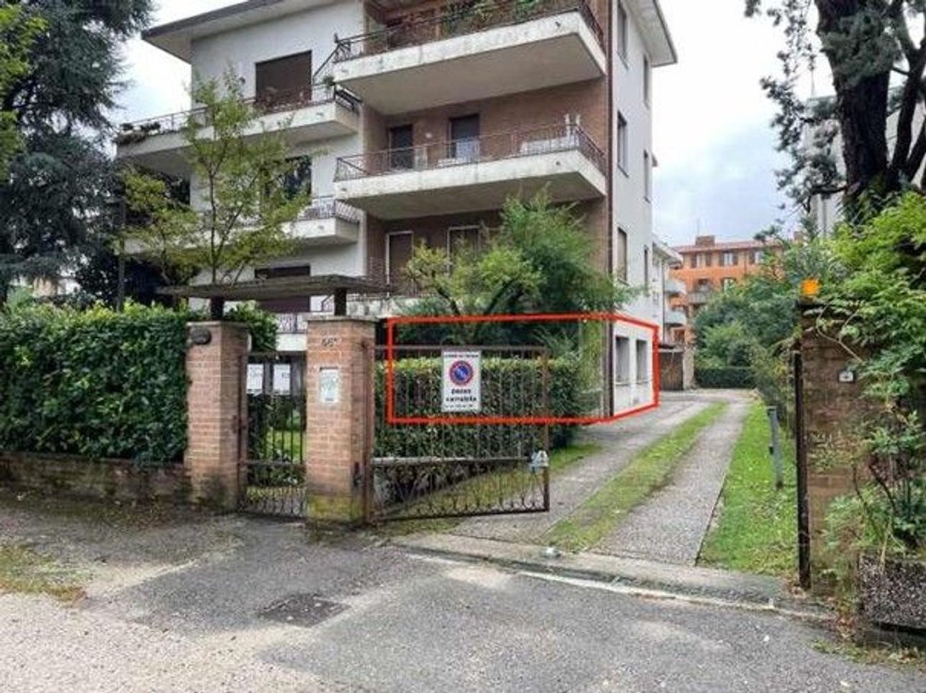 Studio in Vicenza, Italy No. 292542