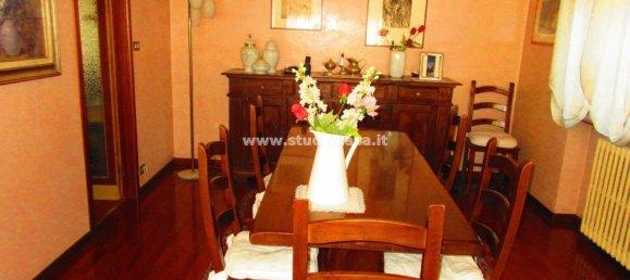 6 rooms Apartment in Lovere, Italy No. 133726 7