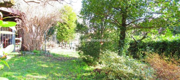 6 rooms Apartment in Lovere, Italy No. 133726 18