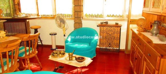 6 rooms Apartment in Lovere, Italy No. 133726 17