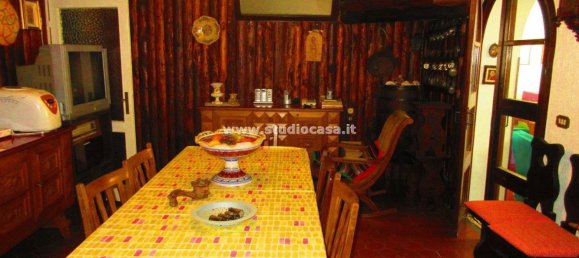 6 rooms Apartment in Lovere, Italy No. 133726 14