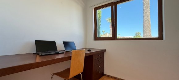 4 bedrooms Villa in Cadiz, Spain No. 147653 8