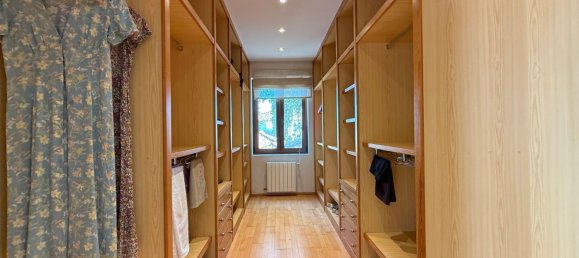 4 bedrooms Villa in Cadiz, Spain No. 147653 16