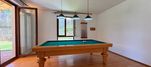 4 bedrooms Villa in Cadiz, Spain No. 147653 3