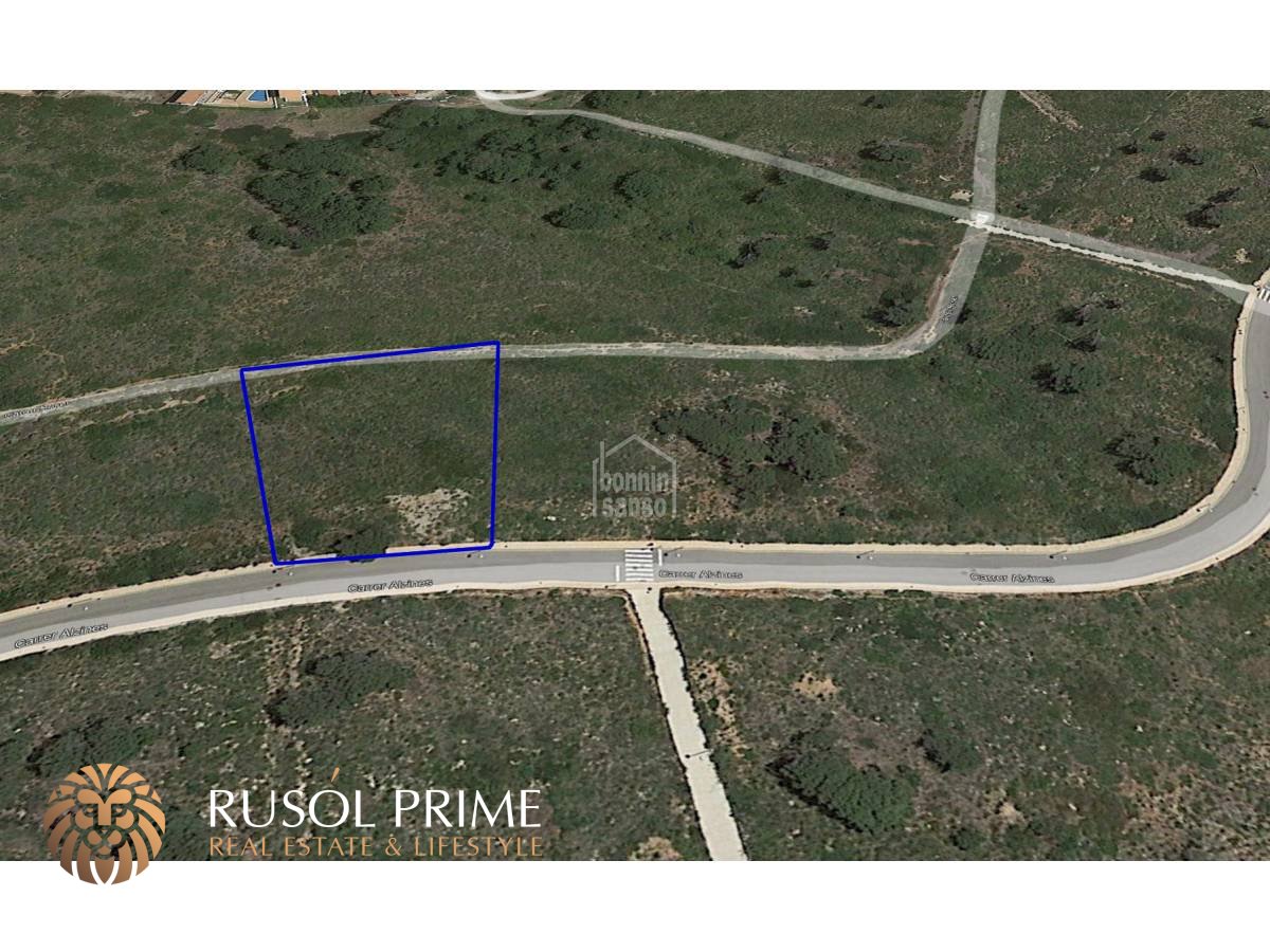 2000m² Land in Es Mercadal, Spain No. 1945