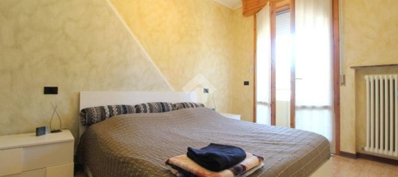 Apartamento T3 em Cadelbosco di Sopra, Italy N.º 342268 7