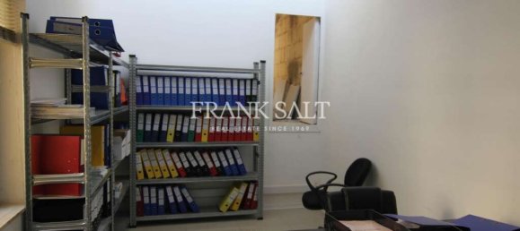 285m² Office in Paola, Malta No. 12619 3