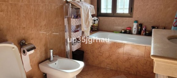 Вилла с 5 спальнями в Эстепона, Испания № 139293 23