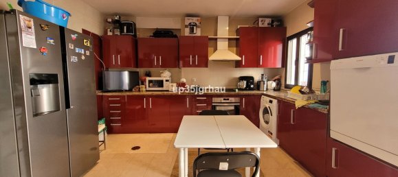 Вилла с 5 спальнями в Эстепона, Испания № 139293 5