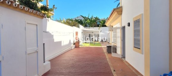 Вилла с 5 спальнями в Эстепона, Испания № 139293 32