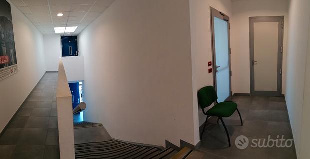 2 rooms Office in Udine, Italy No. 296206