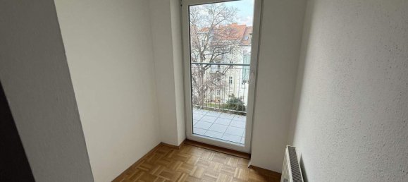 2-Zimmer Doppelhaus in Eggenberg, Austria, Nr. 248041 3