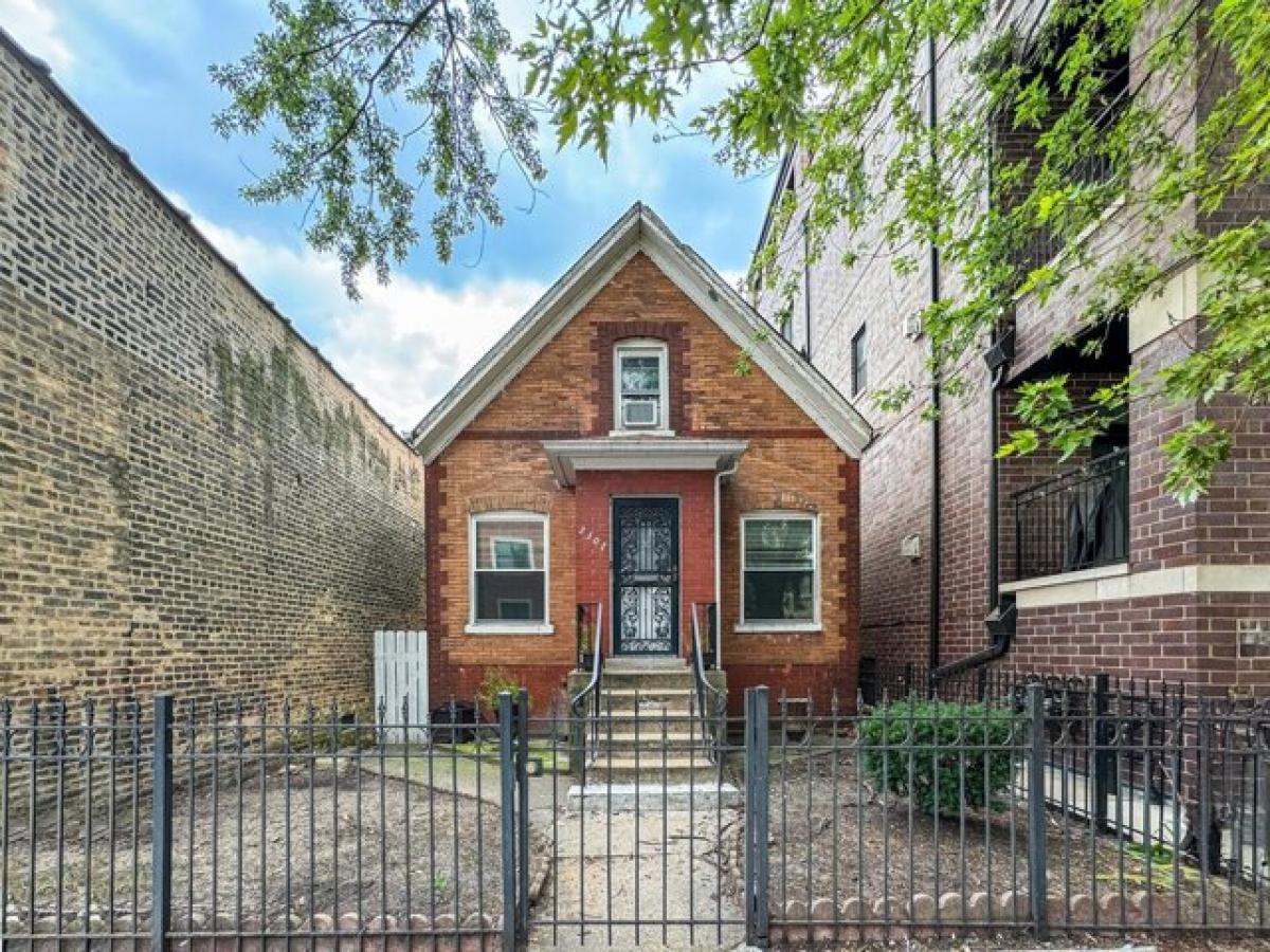 Земельный участок в Чикаго, США № 473806