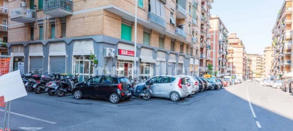 1-Zimmer Gewerbliche Immobilie in Rome, Italy, Nr. 336845 7