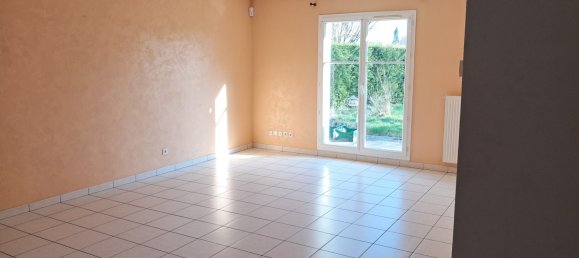 Дом с 3 спальнями в Савиньи-ле-Тампль, Франция № 133976 3