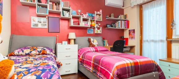 5غرفة شقة في Turin, Italy رقم 161466 10