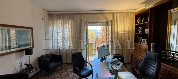 Apartamento de 4 divisões em Sesto San Giovanni, Italy N.º 173616 5