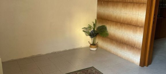 5 bedrooms House in Trepuzzi, Italy No. 381597 8