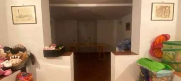 10 rooms Apartment in Velletri, Italy No. 30918 9