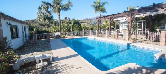 Дом с 6 спальнями в Эстепона, Испания № 149110 64