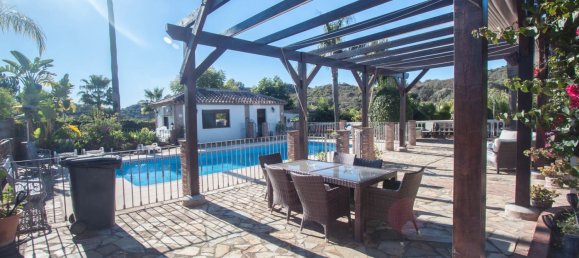 Дом с 6 спальнями в Эстепона, Испания № 149110 80