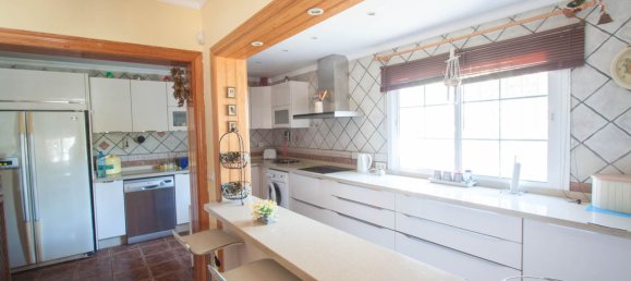 Дом с 6 спальнями в Эстепона, Испания № 149110 16