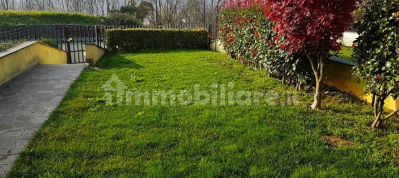 3 bedrooms House in Leffe, Italy No. 88167 6