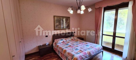 3 bedrooms House in Leffe, Italy No. 88167 12