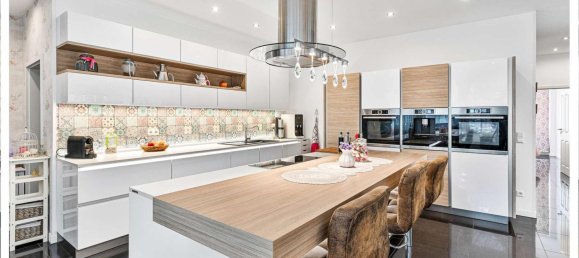 Квартира с 4 комнатами в Пфорцхайм, Германия № 307474 4