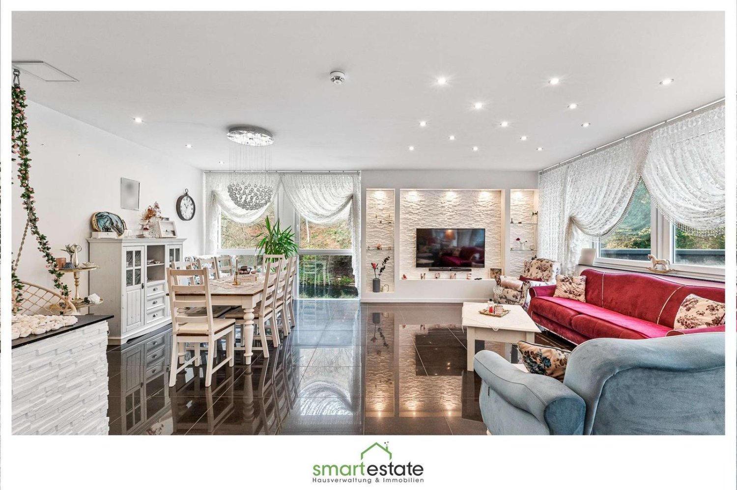 Квартира с 4 комнатами в Пфорцхайм, Германия № 307474