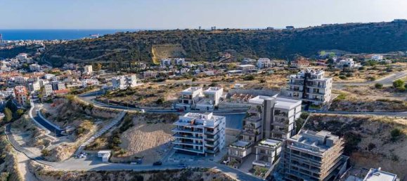 2 bedrooms Apartment in Germasogeia, Cyprus No. 12119 5