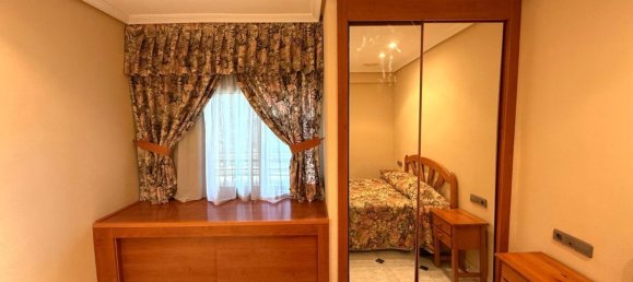 3 bedrooms Apartment in Alicante, Spain No. 155211 13