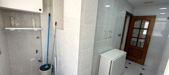 3 bedrooms Apartment in Alicante, Spain No. 155211 9