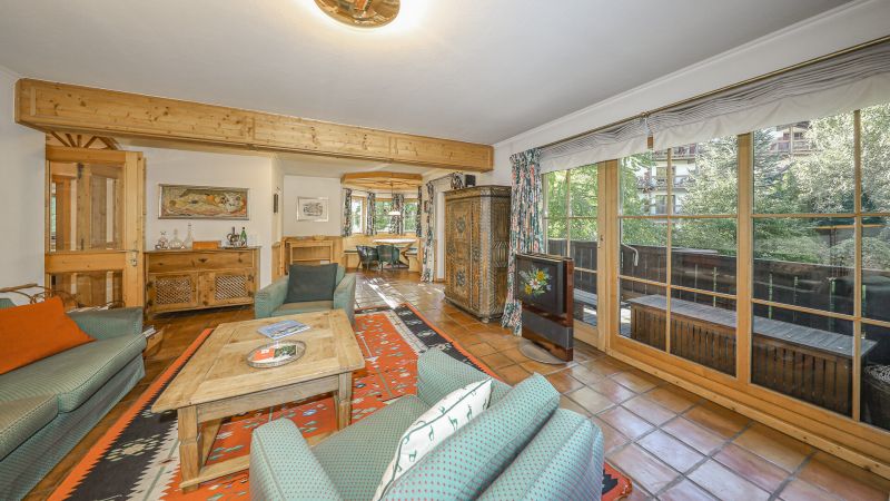 4غرفة شقة في Kitzbuhel, Austria رقم 235972