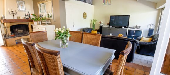 Вилла с 3 спальнями в Ми д'Артиг-пре-Бордо, Франция № 101975 10