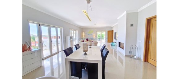 4 bedrooms Villa in Albufeira, Portugal No. 125533 10