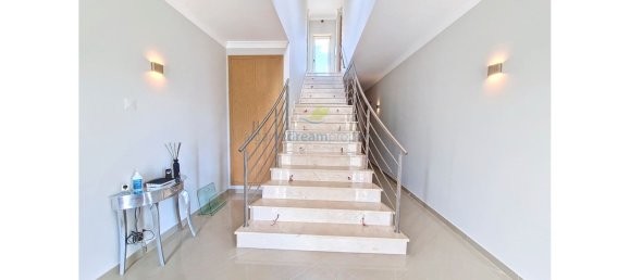 4 bedrooms Villa in Albufeira, Portugal No. 125533 5