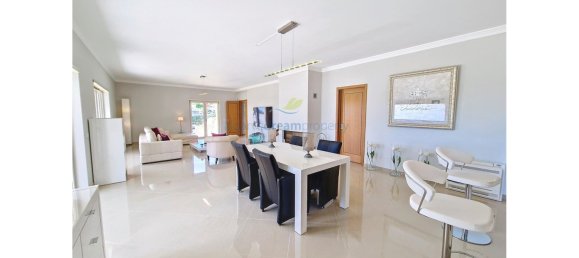 4 bedrooms Villa in Albufeira, Portugal No. 125533 9