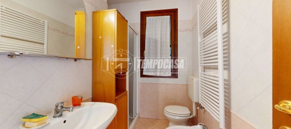 2 bedrooms Apartment in Castellarano, Italy No. 62296 17
