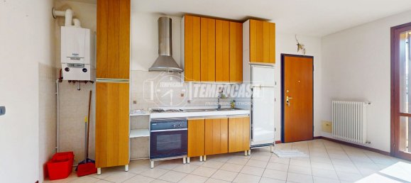 2 bedrooms Apartment in Castellarano, Italy No. 62296 2