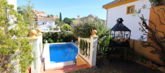 3 bedrooms Villa in Nueva Andalucia, Spain No. 4757 3