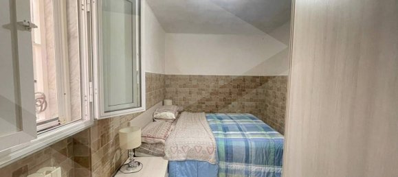 2غرفة شقة في Bari, Italy رقم 33887 36