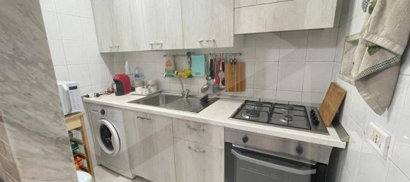 2غرفة شقة في Bari, Italy رقم 33887 48