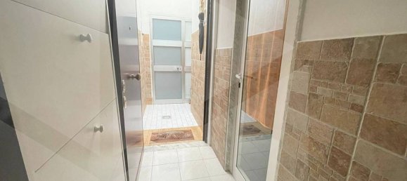 2غرفة شقة في Bari, Italy رقم 33887 24