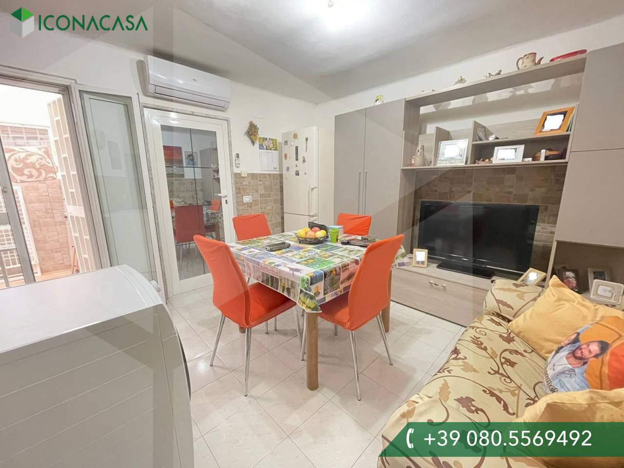 2غرفة شقة في Bari, Italy رقم 33887