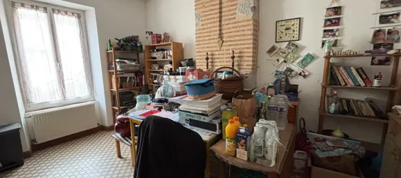 Casa de 3 dormitorios en La Fleche, France No. 318415 2