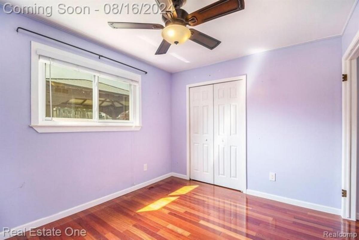 3 غرف نوم منزل في Sterling Heights, USA رقم 400373