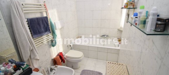 Вилла с 2 спальнями в Масса, Италия № 215041 5